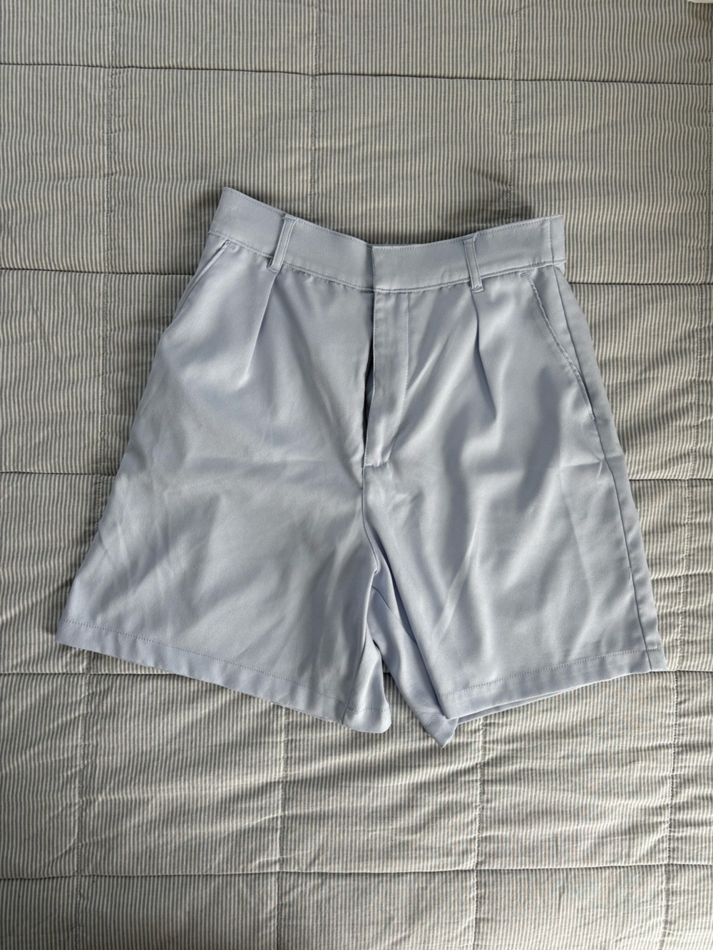 Abercrombie & Fitch Light Blue Tailored Women's Shorts